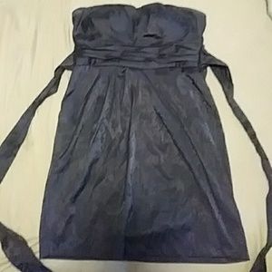 Snap little black dress with pockets